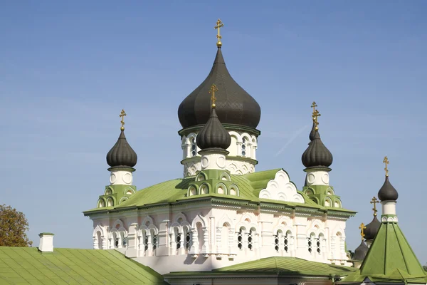 Pokrovsky kloster i kiev, Ukraina . — Stockfoto