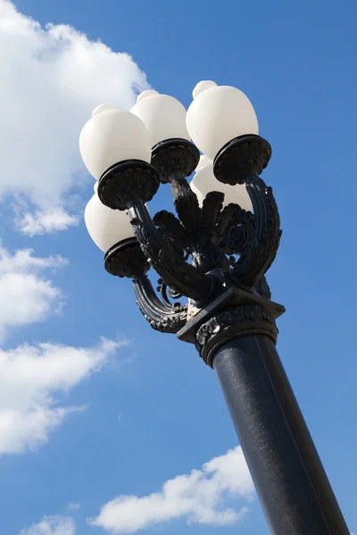 Straat lamp in rivne — Stockfoto