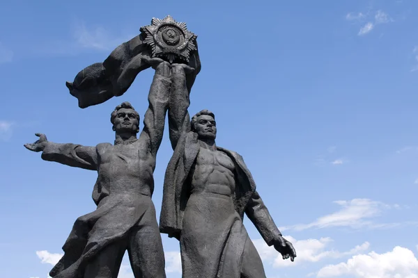Pomnik w Kijowie, Ukraina . — Zdjęcie stockowe