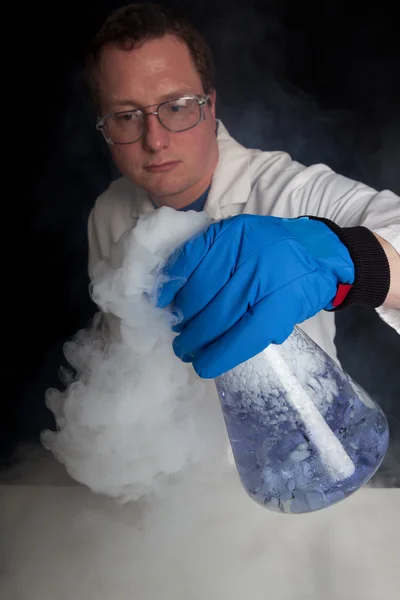 Scientist Experimenting — Stock Photo, Image