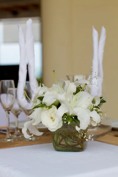Configuração da mesa floral — Fotografia de Stock