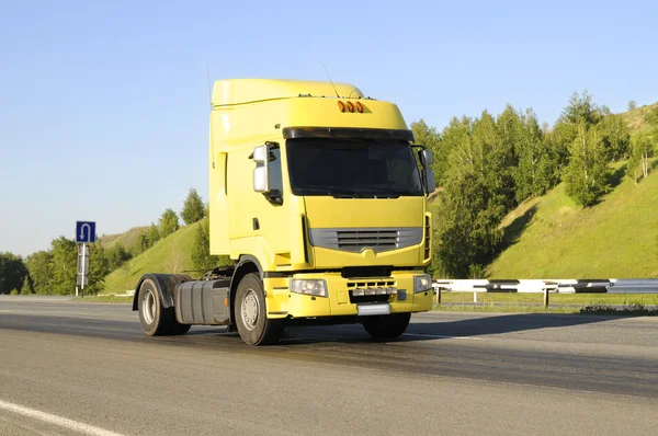 Lege vrachtwagen — Stockfoto