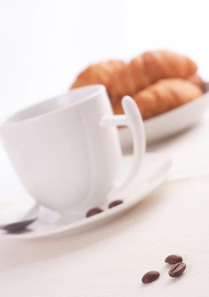 Breakfast with croissants and coffee — Stock Photo, Image