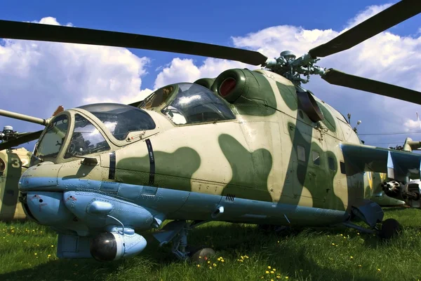 RADOM, Ucrânia - 8 de maio: Mil Mi-24V. Demonstra Aérea Internacional — Fotografia de Stock