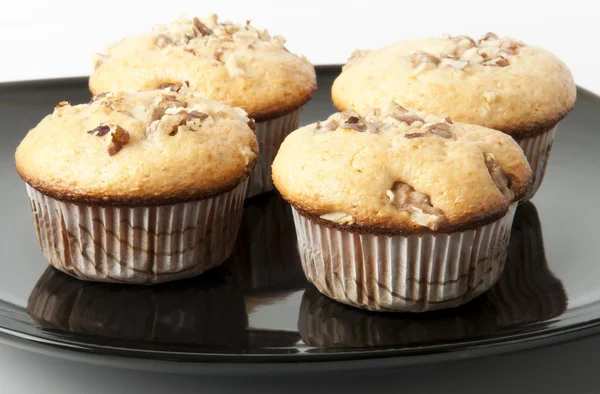 Muffins mit Nüssen — Stockfoto