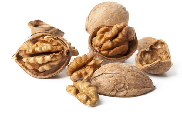 Ořechy na bílém pozadí — Stock fotografie