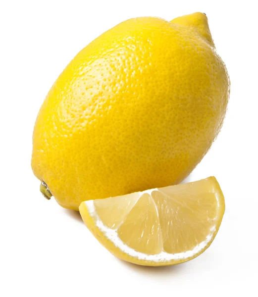 Лимоны выделены на белом — стоковое фото