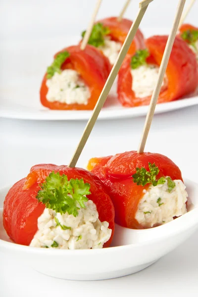 Appetizer of sweet peppers with cream cheese — Stock Photo, Image