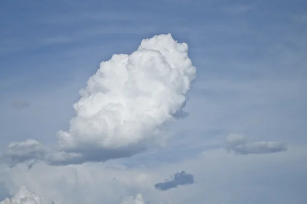 Vrolijke wolk — Stockfoto