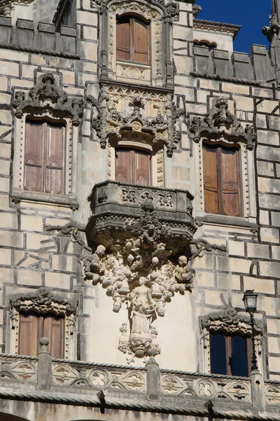 金塔 da regaleira 宫在辛特拉，葡萄牙 — 图库照片