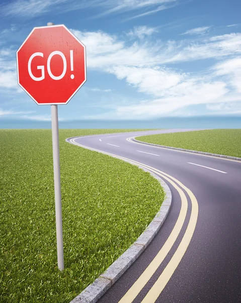 Idź! Znak drogowy — Zdjęcie stockowe