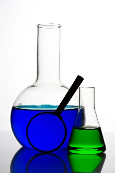 Objectos de vidro de laboratório — Fotografia de Stock