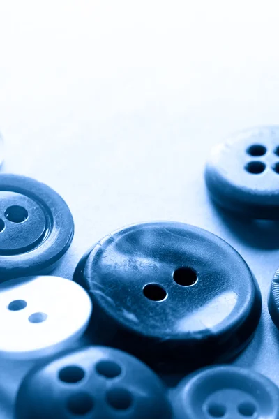 Mavi düğmeler yığını — Stok fotoğraf