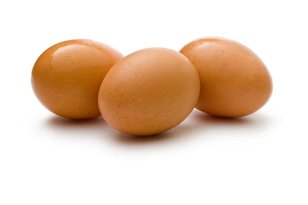 Beyaz arka planda yumurtalar — Stok fotoğraf
