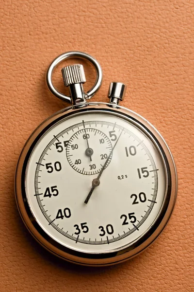 Kağıt arka plan üzerinde izole kronometre — Stok fotoğraf