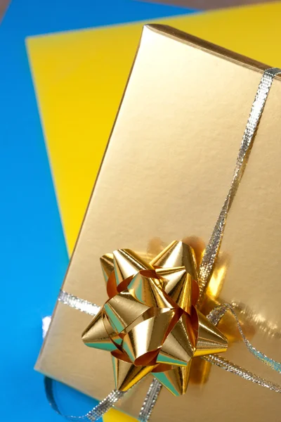 Caixa de presente decorada — Fotografia de Stock