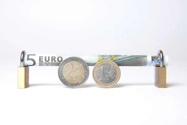 Безопасный евро — стоковое фото