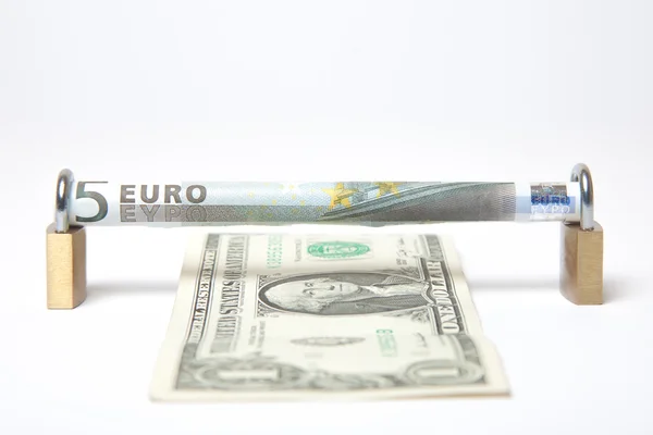 Евро против доллара — стоковое фото