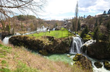 Slunj su Şelalesi