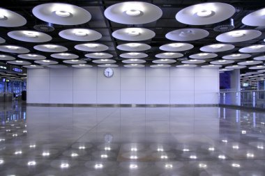 Havaalanı iç ve ışıklar, madrid, İspanya