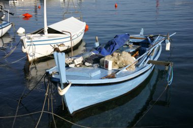 Balıkçı teknesi