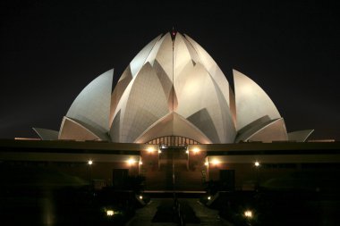 Geceleri Bahai lotus temple Delhi, Hindistan