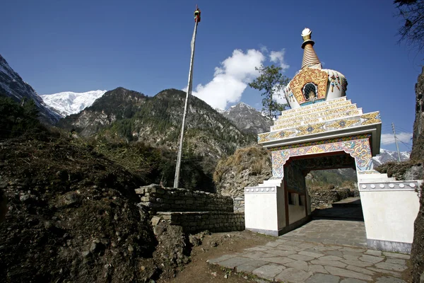 Buddhistiska kloster, annapurna, nepal — Stockfoto