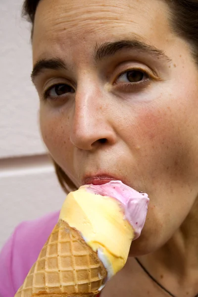 Full mouth ice cream — Stock Photo, Image