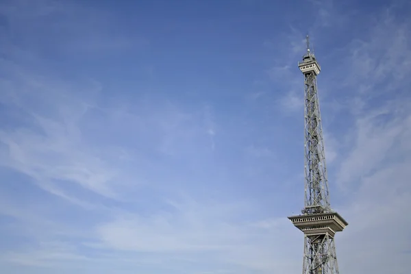 送信機タワー、ベルリン、ドイツ — ストック写真