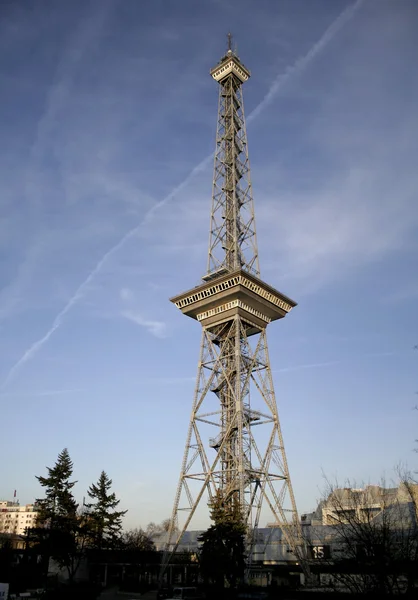 Vysílač tower, berlin, Německo — Stock fotografie