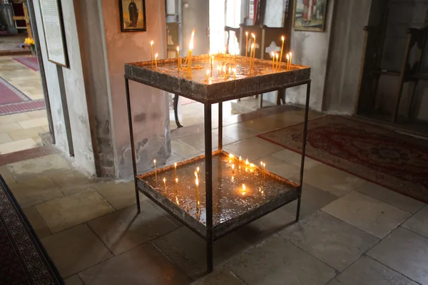 Świece w kościele — Zdjęcie stockowe