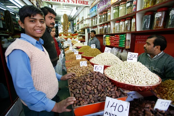 Mercato della frutta secca — Foto Stock