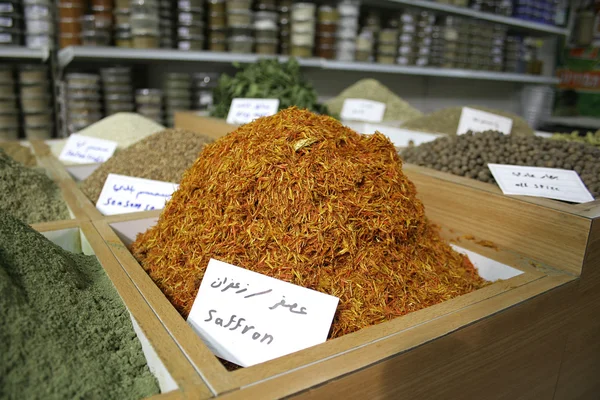 Saffron on display in market — Stock Photo, Image