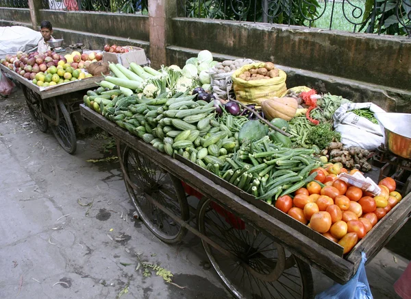 Grönsaksmarknad i rishikesh, Indien — Stockfoto