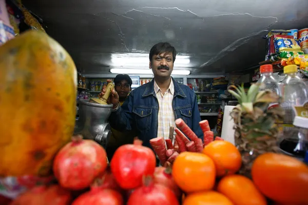 Bar de sucos em Delhi — Fotografia de Stock