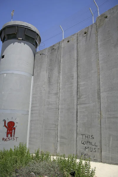 Стены, разделяющие Израиль с западным берегом, Палестин, Израиль — стоковое фото