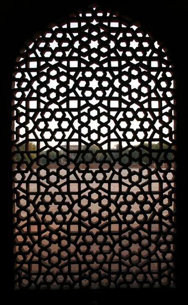 在胡马雍陵墓，新德里，印度模式窗口 — 图库照片