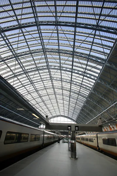 Eurostar trains in the station of st pancras — Stock Photo, Image