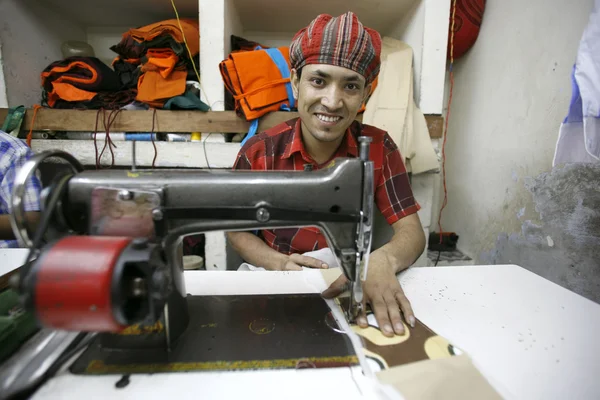 Trabajador textil — Foto de Stock