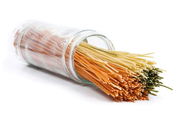 Пролитое спагетти — стоковое фото