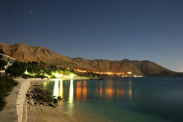 Foto noturna da costa sul da croácia — Fotografia de Stock