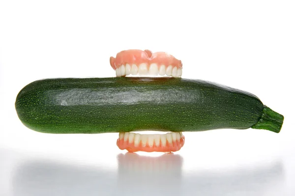 Zucchini bite — Stock Photo, Image