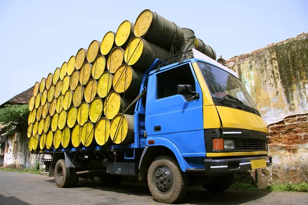 Barrels stacked atop truck, south india — Stock Photo, Image
