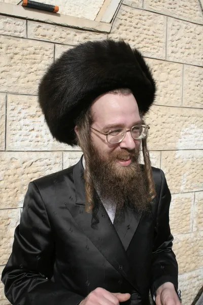 fluffy jewish hat