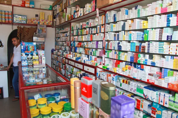 Egyptian drugstore — Stock Photo, Image