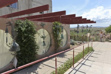 arcosanti, kentsel mimari bir deney