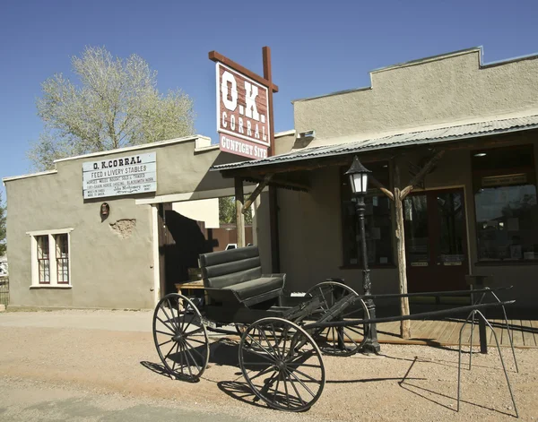 En vagn vid o.k. corral, tombstone, arizona — Stockfoto