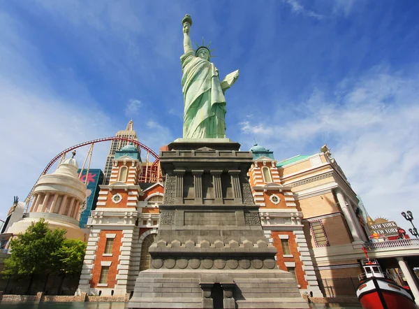 Una statua della libertà a New York - New York — Foto Stock