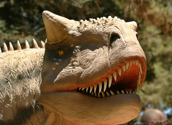 Carnotaurus lesie kredy — Zdjęcie stockowe