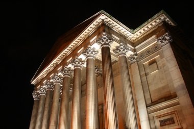 Illuminated at night, Saint George's Great Hall, in Liverpool, is an e clipart